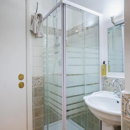 My Tiny Alchemy بيت ضيافة