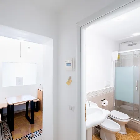 My Tiny Alchemy بيت ضيافة 4*